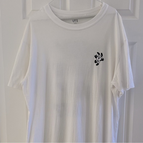 UNIQLO X VERDY COLLAB UT GRAPHIC T-SHIRT DRESS SIZE M Great Condition White - Picture 8 of 8